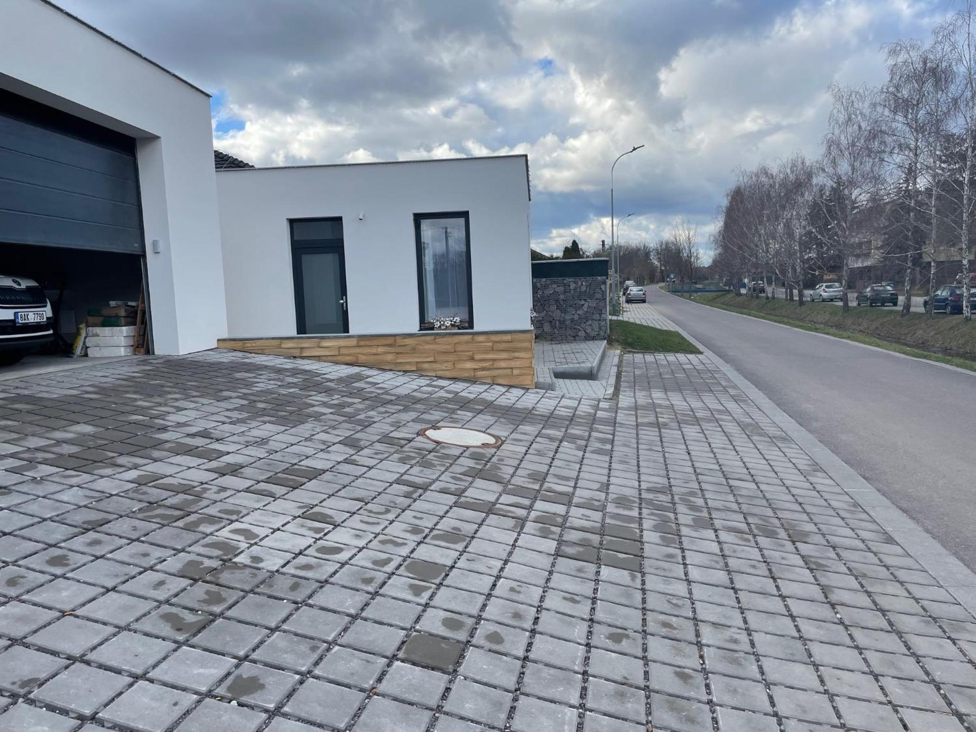 R E L L A X Studia Chvalovice Hate Na Greenway Praha-Wien Esterno foto